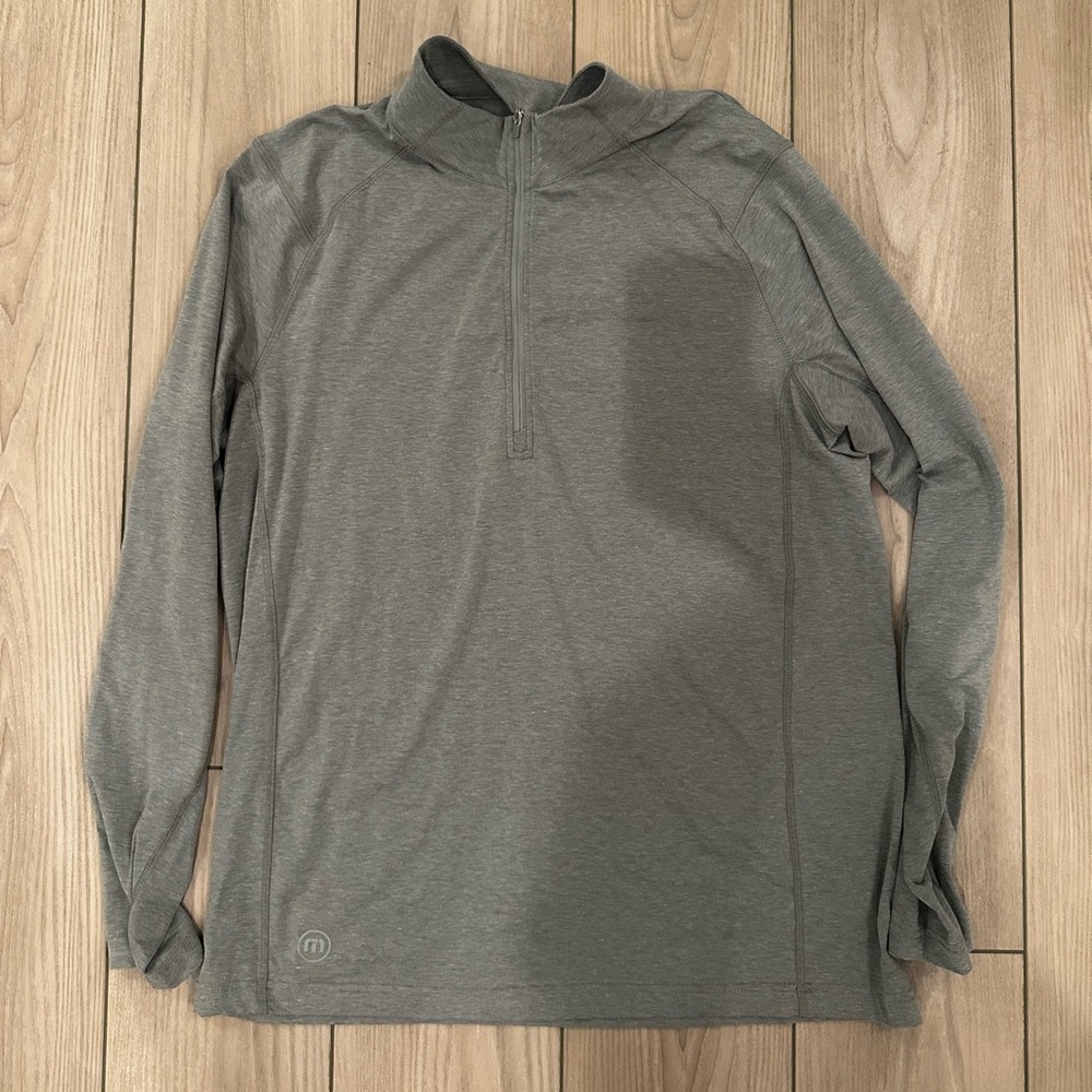 Travis Mathew Men’s Lightweight 1/4-zip Size L Like New Light Grey